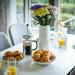 Bellman - Pet Friendly With Parking - Free Off-site Health Club Access With Pool, Sauna, Steam & Gym Short 10 Minute Drive Away * Winster (Cumbria)