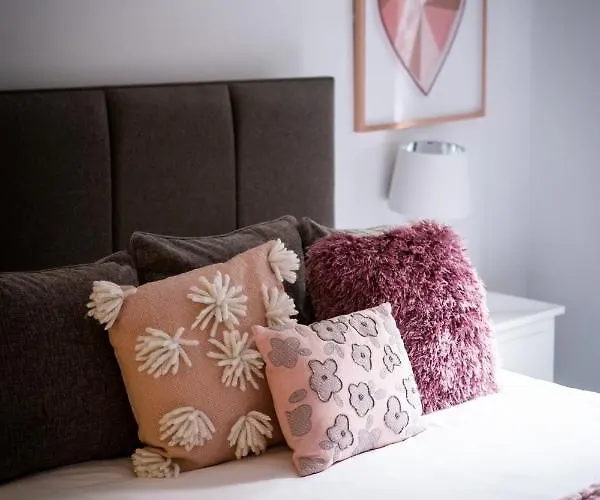 Bellman - Pet Friendly With Parking - Free Off-site Health Club Access With Pool, Sauna, Steam & Gym Short 10 Minute Drive Away Winster (Cumbria)