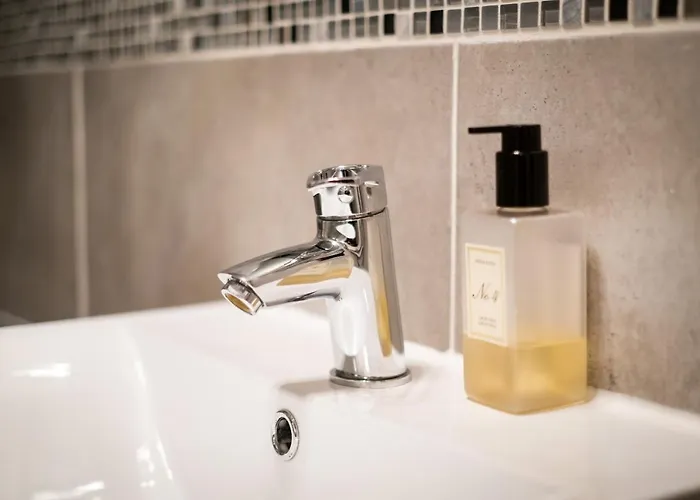 Bellman - Pet Friendly With Parking - Free Off-site Health Club Access With Pool, Sauna, Steam & Gym Short 10 Minute Drive Away Winster (Cumbria)