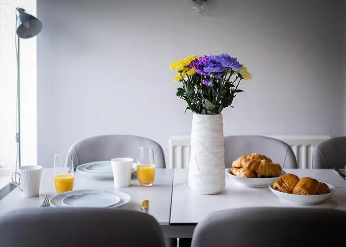 Bellman - Pet Friendly With Parking - Free Off-site Health Club Access With Pool, Sauna, Steam & Gym Short 10 Minute Drive Away Winster (Cumbria)