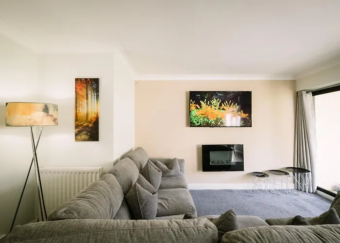 Bellman - Pet Friendly With Parking - Free Off-site Health Club Access With Pool, Sauna, Steam & Gym Short 10 Minute Drive Away Appartement *