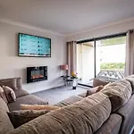 Apartmán Bellman - Pet Friendly With Parking - Free Off-site Health Club Access With Pool, Sauna, Steam & Gym Short 10 Minute Drive Away *