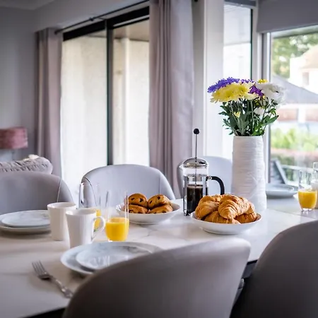 Lejlighed Bellman - Pet Friendly With Parking