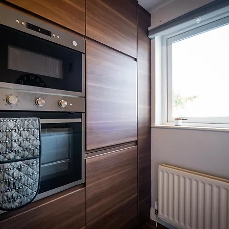 Bellman - Pet Friendly With Parking