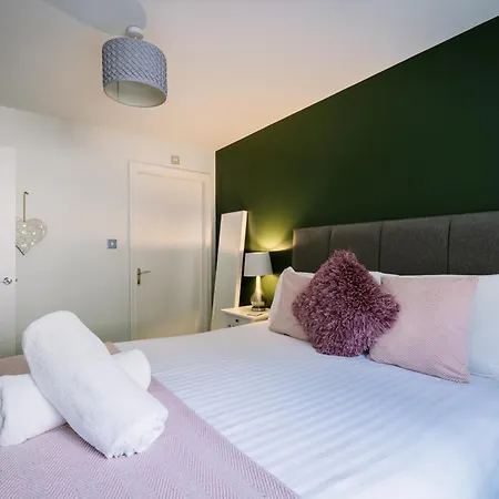 Bellman - Pet Friendly With Parking *