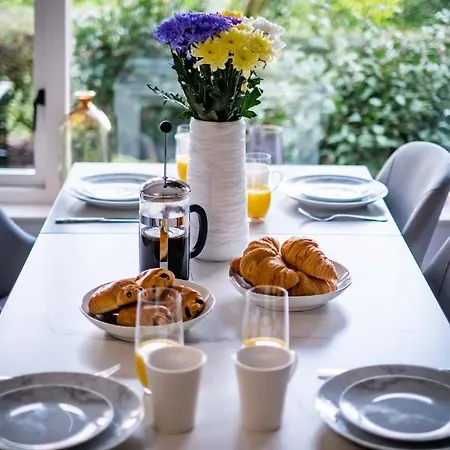 Bellman - Pet Friendly With Parking - Free Off-site Health Club Access With Pool, Sauna, Steam & Gym Short 10 Minute Drive Away Apartment Winster (Cumbria)