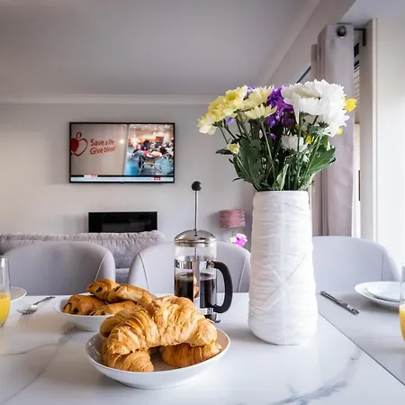 Bellman - Pet Friendly With Parking - Free Off-site Health Club Access With Pool, Sauna, Steam & Gym Short 10 Minute Drive Away Winster (Cumbria)